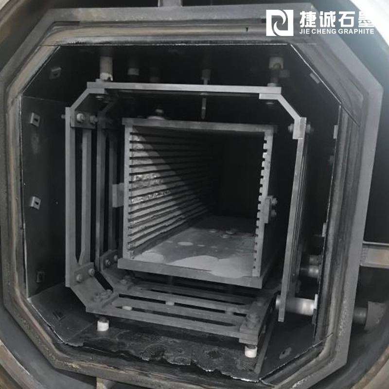 粉末冶金爐石墨件加工廠 燒結(jié)爐石墨立柱 釬焊爐連接片 油淬爐石墨橫梁 真空爐石墨導電桿